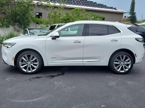2022 Buick Envision FWD Avenir