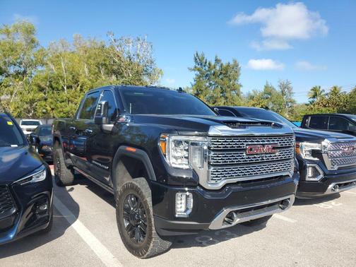 2023 GMC Sierra 2500 Denali