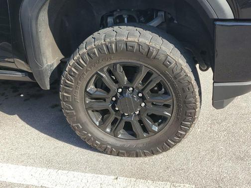 2023 GMC Sierra 2500 Denali