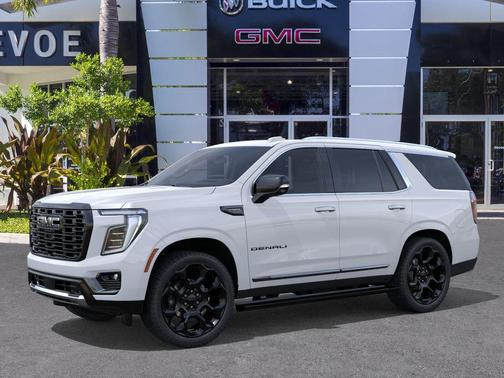 Glacier White Tricoat 2026 GMC Yukon Denali Ultimate