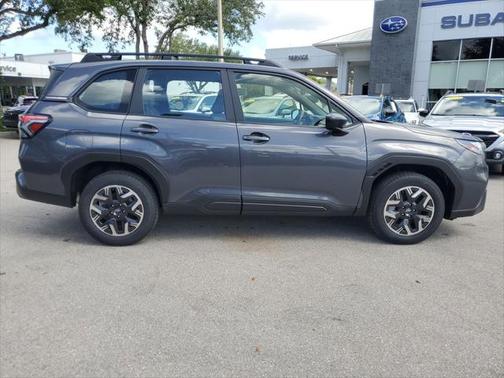 2025 Subaru Forester Base