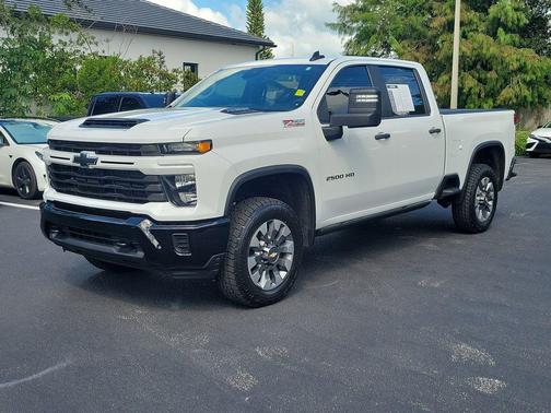 2024 Chevrolet Silverado 2500 Custom