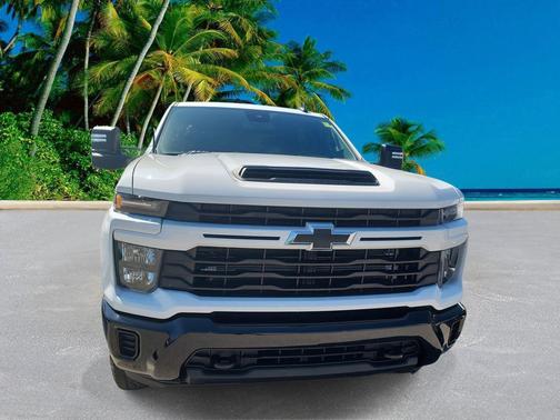 2024 Chevrolet Silverado 2500 Custom