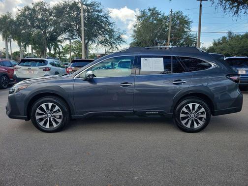 2025 Subaru Outback Touring XT