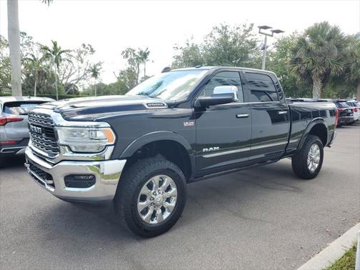 2019 RAM 2500 Limited Crew Cab 4x4 6'4' Box