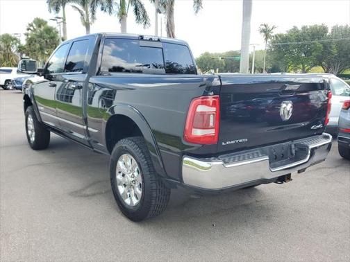 2019 RAM 2500 Limited Crew Cab 4x4 6'4' Box