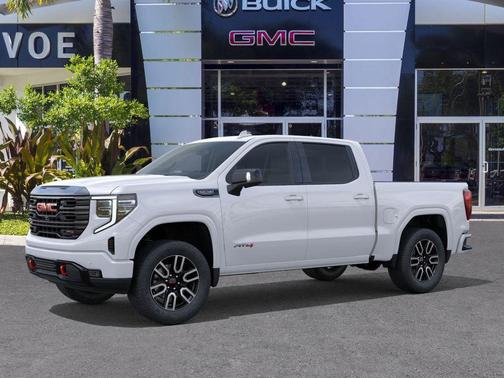 2025 GMC Sierra 1500 AT4