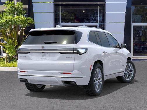 iridescent white tricoat 2026 Buick Enclave Avenir