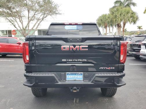 2025 GMC Sierra 1500 AT4X
