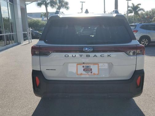 Crystal White Pearl 2026 Subaru Outback Limited XT