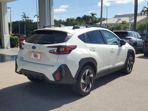 Crystal White Pearl 2025 Subaru Crosstrek Limited