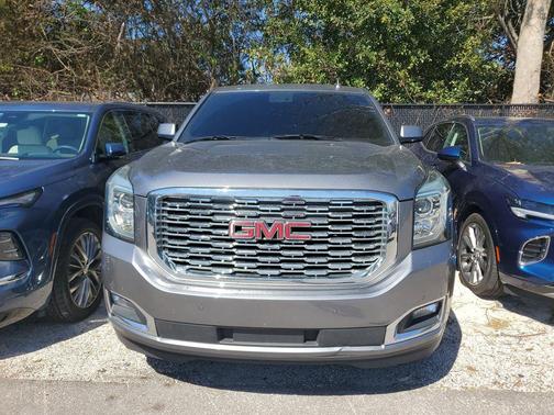 2019 GMC Yukon XL SLT