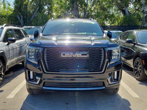 Onyx Black 2023 GMC Yukon XL Denali Ultimate