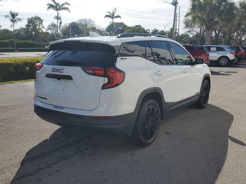 2020 GMC Terrain SLE