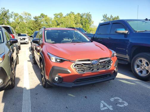 Sun Blaze Pearl 2024 Subaru Crosstrek Premium