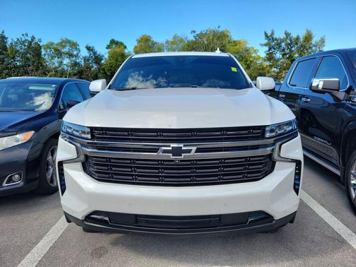 2022 Chevrolet Suburban RST