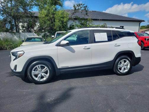 2021 GMC Terrain SLE