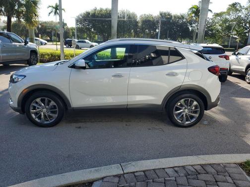 2023 Buick Encore GX Essence