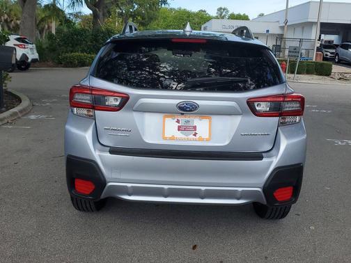 Ice Silver Metallic 2023 Subaru Crosstrek Premium