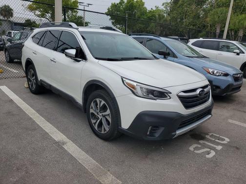 Crystal White Pearl 2020 Subaru Outback Touring XT