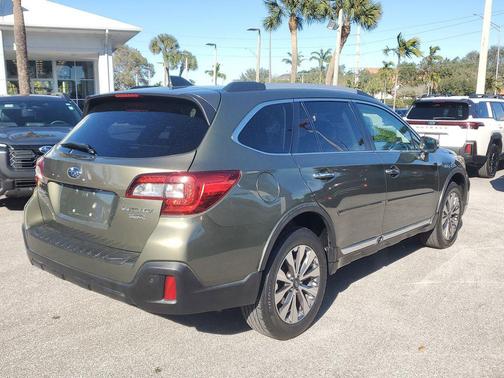 2019 Subaru Outback 3.6R Touring