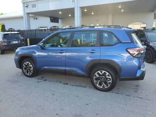 Daybreak Blue Pearl 2026 Subaru Forester Base