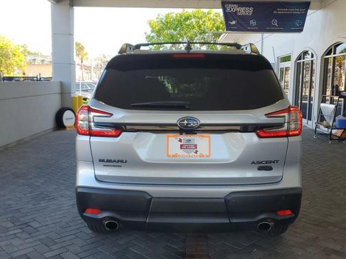 Ice Silver Metallic 2024 Subaru Ascent Onyx Edition 7-Passenger