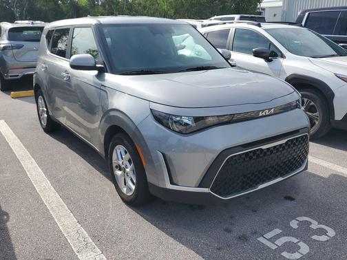Steel Gray 2023 Kia Soul LX