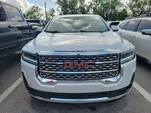 White Frost Tricoat 2021 GMC Acadia Denali