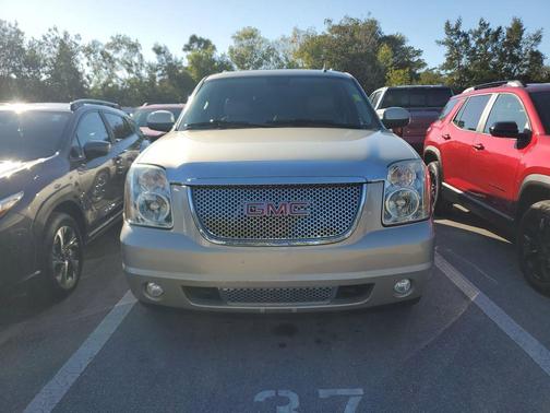 2013 GMC Yukon Denali