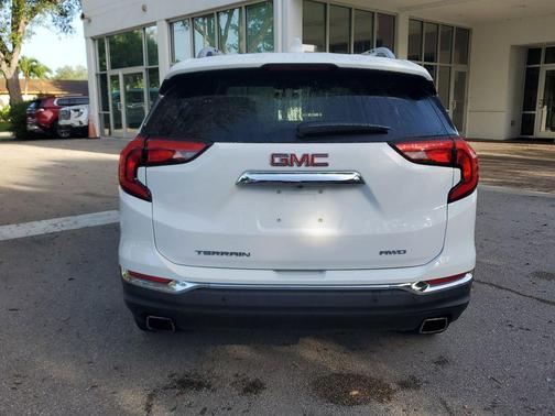2018 GMC Terrain SLT
