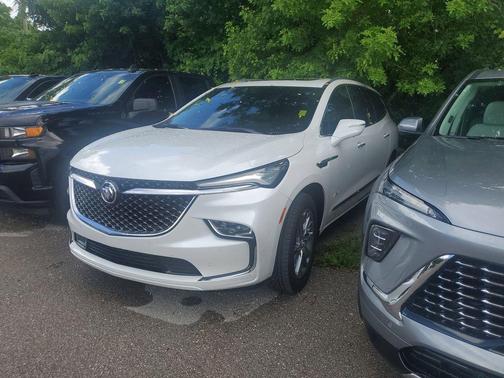 2024 Buick Enclave Avenir FWD