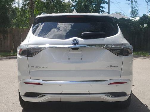 2024 Buick Enclave Avenir FWD