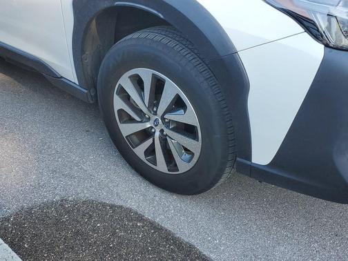 2023 Subaru Outback Base