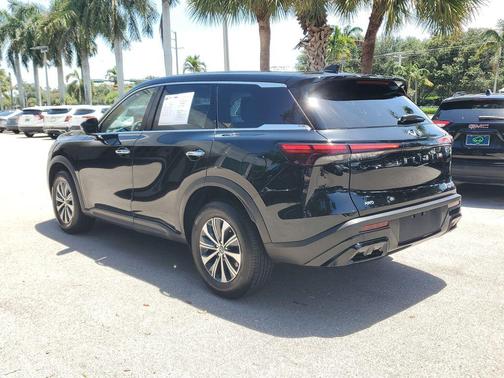 Mineral Black 2023 INFINITI QX60 Pure