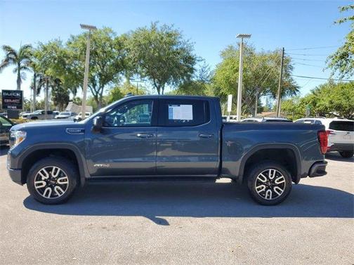 2021 GMC Sierra 1500 AT4