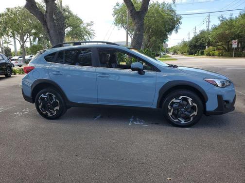 Cool-Gray Khaki 2023 Subaru Crosstrek Limited