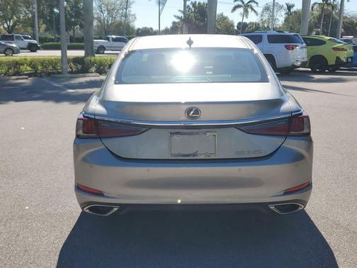 2020 Lexus ES 350 Base