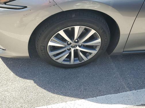 2020 Lexus ES 350 Base