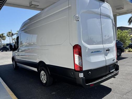 2022 Ford Transit-350 Base
