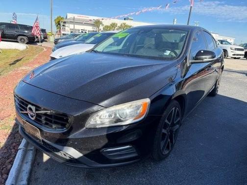 2017 Volvo S60 T5 Dynamic