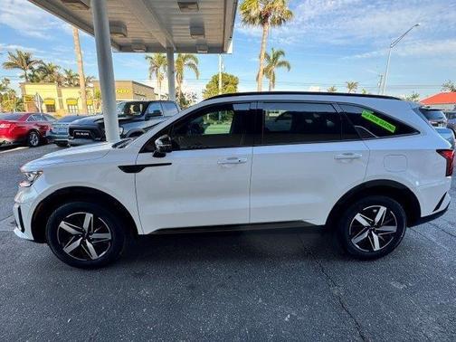 2023 Kia Sorento S