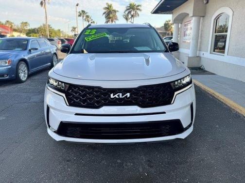 2023 Kia Sorento S