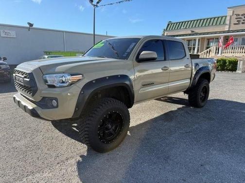 2017 Toyota Tacoma SR5
