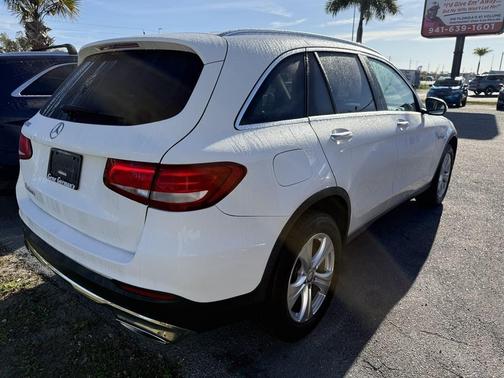 2016 Mercedes-Benz GLC 300 Base