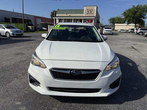 2019 Subaru Impreza 2.0i