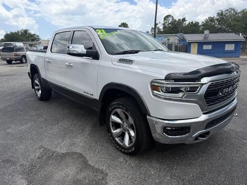 Ivory White Tri-Coat Pearlcoat 2021 RAM 1500 Limited