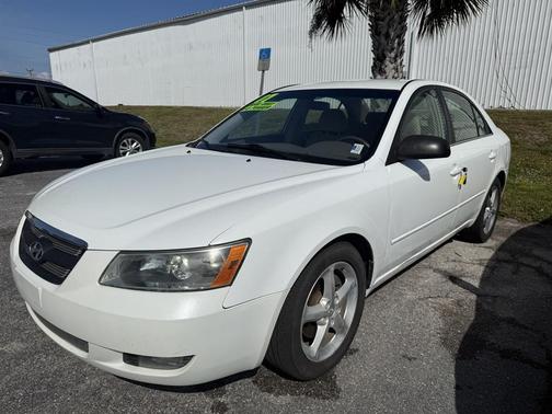 White 2007 Hyundai SONATA SE