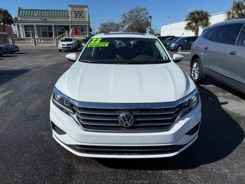 2022 Volkswagen Passat 2.0T SE