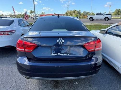 2012 Volkswagen Passat 2.5 SE